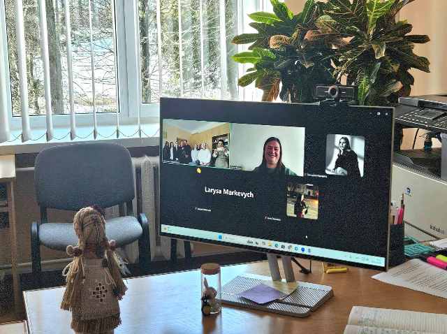 Слова подяки для гості.